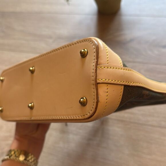 VINTAGE DOONEY AND BOURKE LOGO HOBO STYLE PURSE HANDBAG WITH LEATHER STRAP - Picture 6 of 11